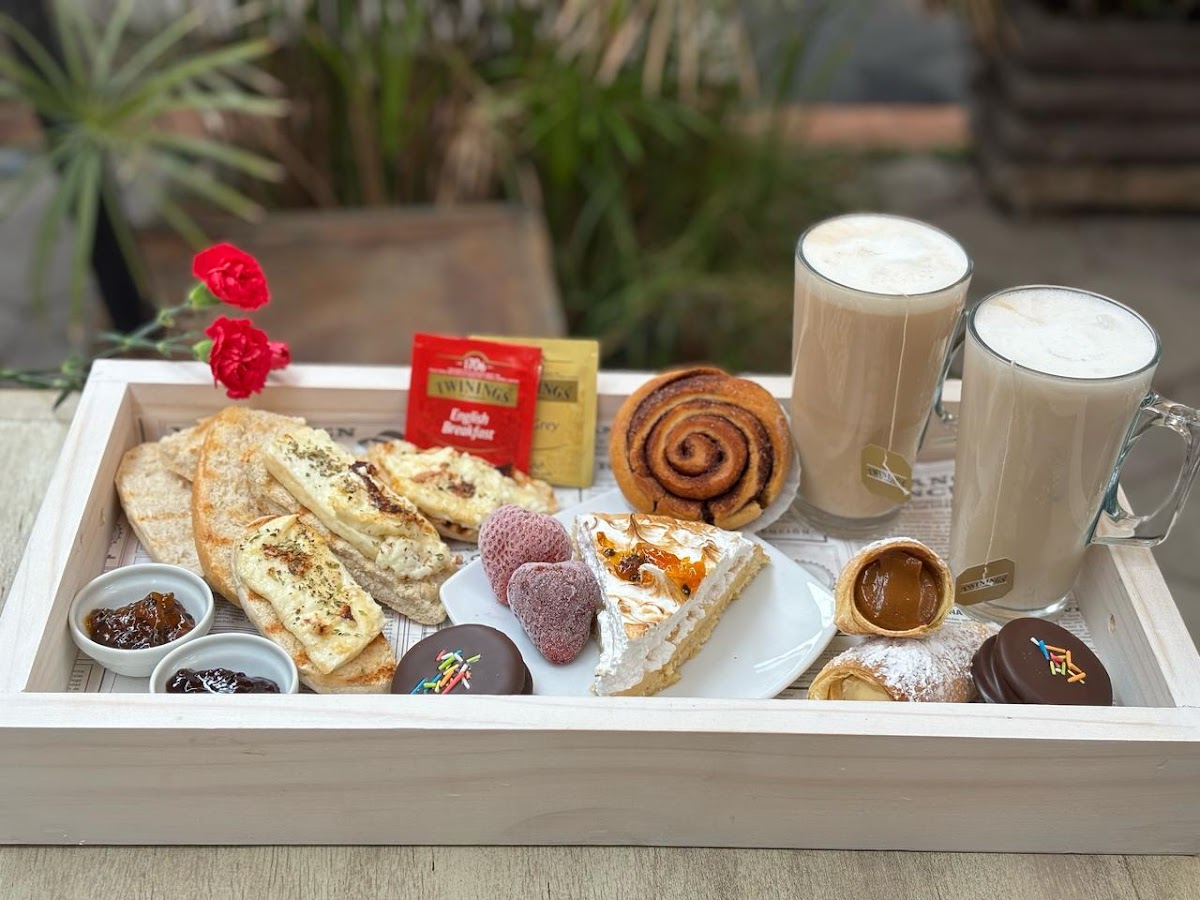 Mi Café Pastelería Photos 2